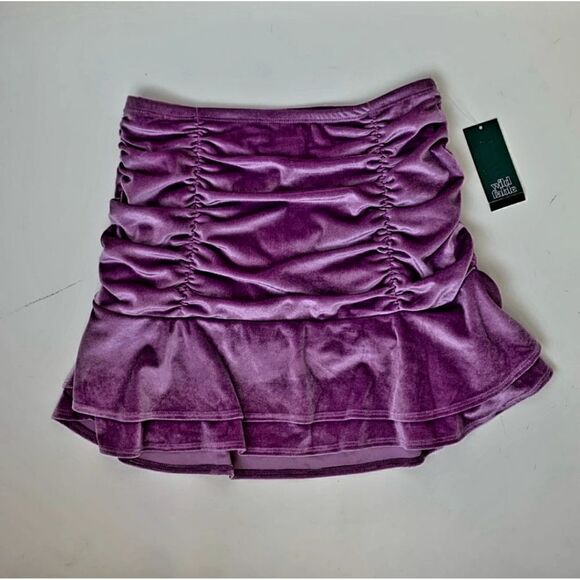 NWT WILD FABLE VELOUR MINI SKIRT - Picture 2 of 5